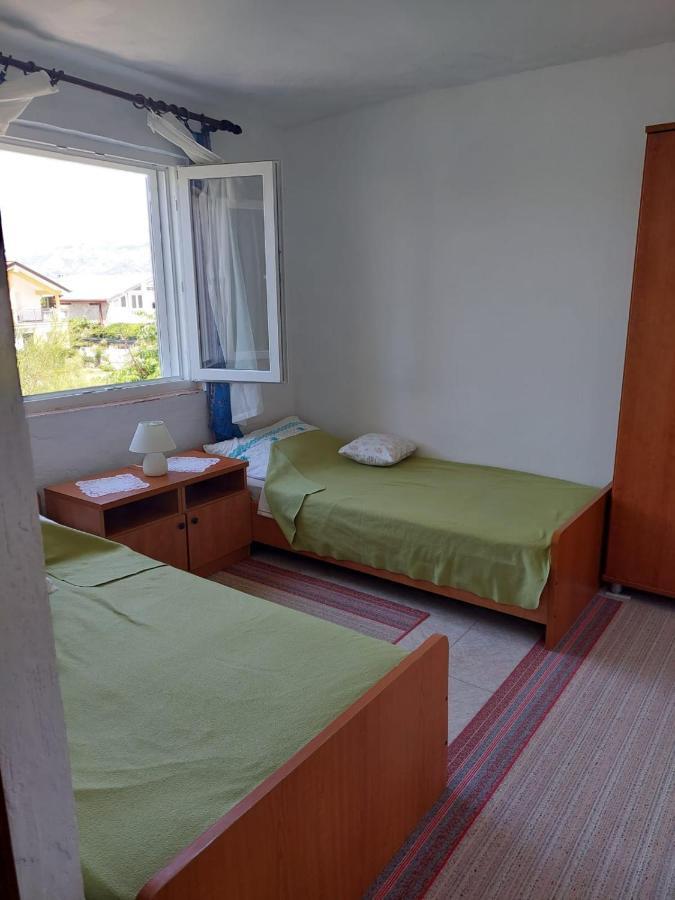 Apartman Martina Ražanac 外观 照片